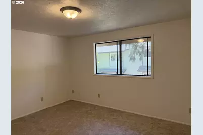 1434 Fetters Loop, Eugene, OR 97402 - Photo 15