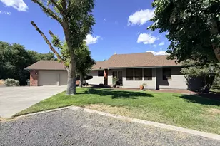29843 Royce Ln, Hermiston, OR 97838 - Photo 1