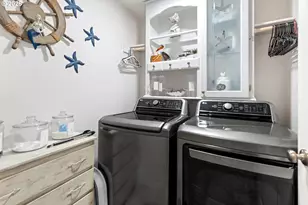 4 Gregory St, Milton-Freewater, OR 97862 - Photo 33