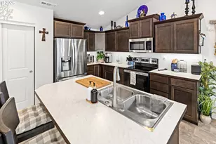 4 Gregory St, Milton-Freewater, OR 97862 - Photo 13