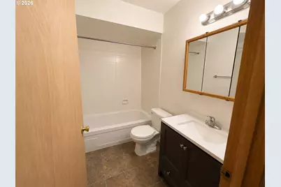 7661 N Vancouver Ave, Portland, OR 97217 - Photo 7