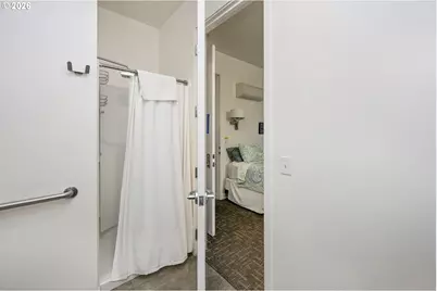 4262 SE Belmont St #201, Portland, OR 97215 - Photo 39