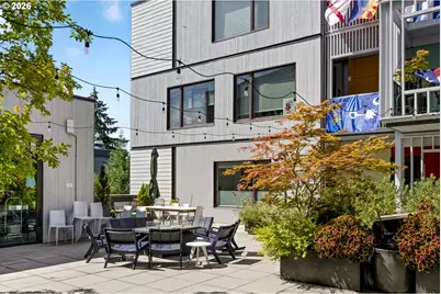 4262 SE Belmont St #201, Portland, OR 97215 - Photo 9