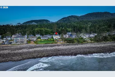 3232 Sunset Blvd, Seaside, OR 97138 - Photo 1