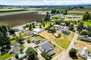 2395 88th Ave NE, Salem, OR 97305 - Photo 7