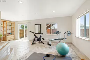 2395 88th Ave NE, Salem, OR 97305 - Photo 23