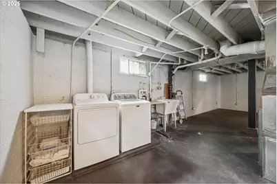 6443 NE 33rd Ave #A, Portland, OR 97211 - Photo 25