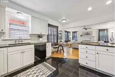 6443 NE 33rd Ave #A, Portland, OR 97211 - Photo 17