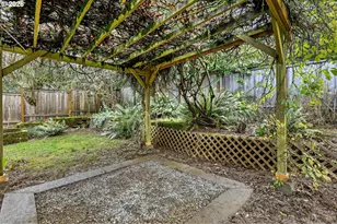 1506 SW Spring Garden St, Portland, OR 97219 - Photo 29