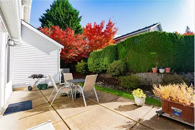 8709 NE 17th St, Vancouver, WA 98664 - Photo 33