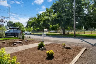 6820 N Delaware Ave, Portland, OR 97217 - Photo 43