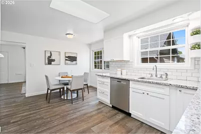 6820 N Delaware Ave, Portland, OR 97217 - Photo 17