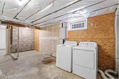 6820 N Delaware Ave, Portland, OR 97217 - Photo 33