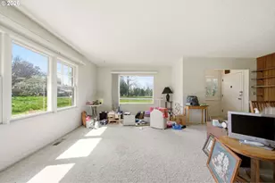 9017 NW 21st Ave, Vancouver, WA 98665 - Photo 9