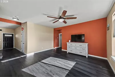 5452 Pranz Pl, Eugene, OR 97402 - Photo 7