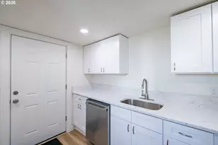 4641 SW Coast Ave, Lincoln City, OR 97367 - Photo 17