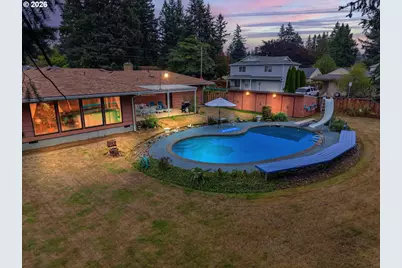 14556 SE Bush St, Portland, OR 97236 - Photo 3