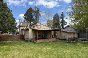 302 S Alder St, Wallowa, OR 97885 - Photo 3