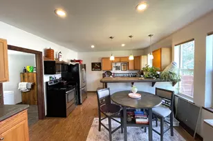 302 S Alder St, Wallowa, OR 97885 - Photo 13