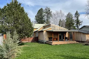 302 S Alder St, Wallowa, OR 97885 - Photo 11