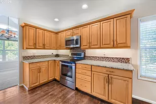 14890 SW Osprey Ct, Beaverton, OR 97007 - Photo 9