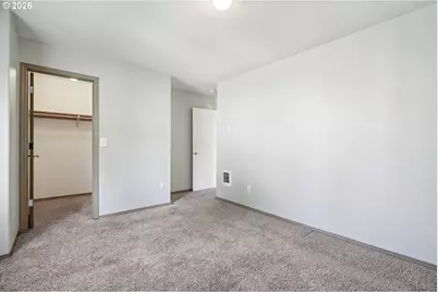 2327 SE Lee Ln, Portland, OR 97233 - Photo 19