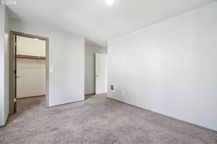 2327 SE Lee Ln, Portland, OR 97233 - Photo 19