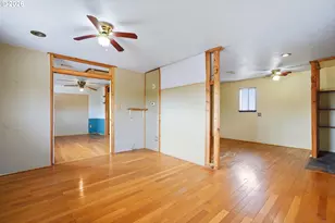 1283 NE 17th Ave, Hillsboro, OR 97124 - Photo 31