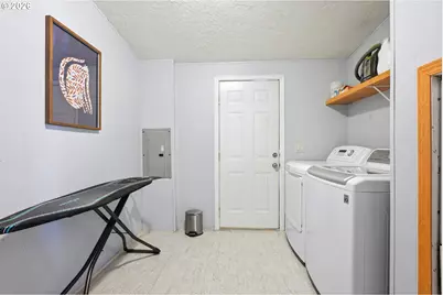1283 NE 17th Ave, Hillsboro, OR 97124 - Photo 25