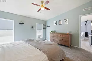 1283 NE 17th Ave, Hillsboro, OR 97124 - Photo 13