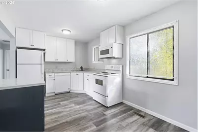 635 SE Walnut St, Hillsboro, OR 97123 - Photo 31