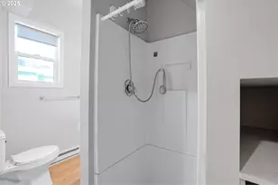 635 SE Walnut St, Hillsboro, OR 97123 - Photo 11