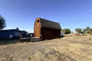 204 C Ave, Seneca, OR 97873 - Photo 1