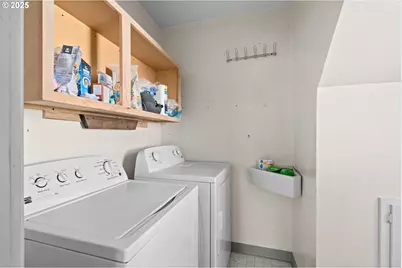 410 E D St, Rainier, OR 97048 - Photo 15