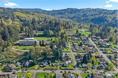 410 E D St, Rainier, OR 97048 - Photo 33