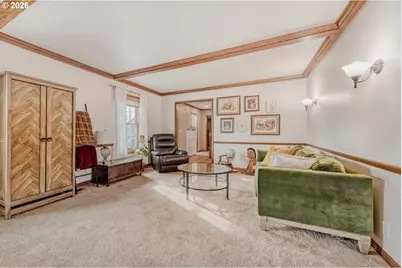 1555 S Evergreen St, Canby, OR 97013 - Photo 5