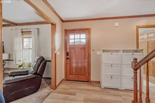 1555 S Evergreen St, Canby, OR 97013 - Photo 3