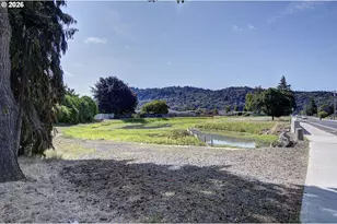 2404 46th Ave, Longview, WA 98632 - Photo 35