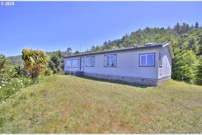 94760 Adams Rd, Gold Beach, OR 97444 - Photo 19