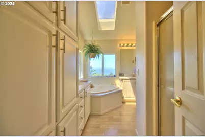 94760 Adams Rd, Gold Beach, OR 97444 - Photo 43