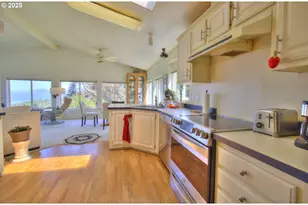 94760 Adams Rd, Gold Beach, OR 97444 - Photo 25