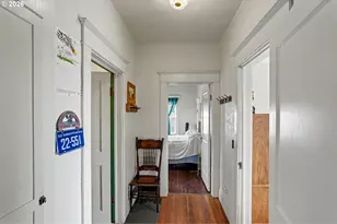 700 Oak St, Silverton, OR 97381 - Photo 19