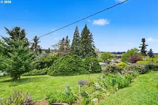 700 Oak St, Silverton, OR 97381 - Photo 37