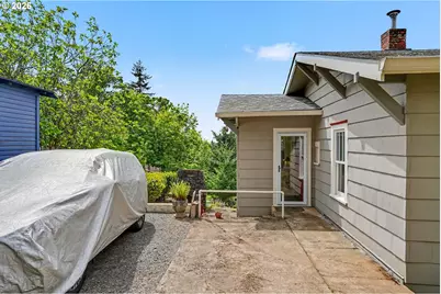 700 Oak St, Silverton, OR 97381 - Photo 33