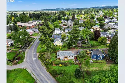 700 Oak St, Silverton, OR 97381 - Photo 39