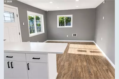 1841 Madrona St, North Bend, OR 97459 - Photo 5