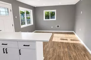 1841 Madrona St, North Bend, OR 97459 - Photo 5