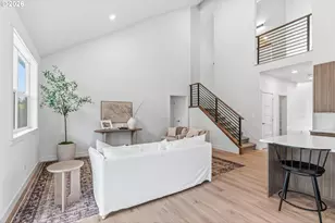 117 Red Hawk Dr, Castle Rock, WA 98611 - Photo 5