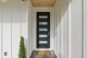 117 Red Hawk Dr, Castle Rock, WA 98611 - Photo 3