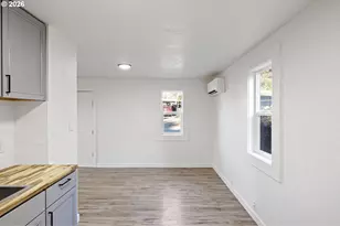 295 E C Ave, Drain, OR 97435 - Photo 23